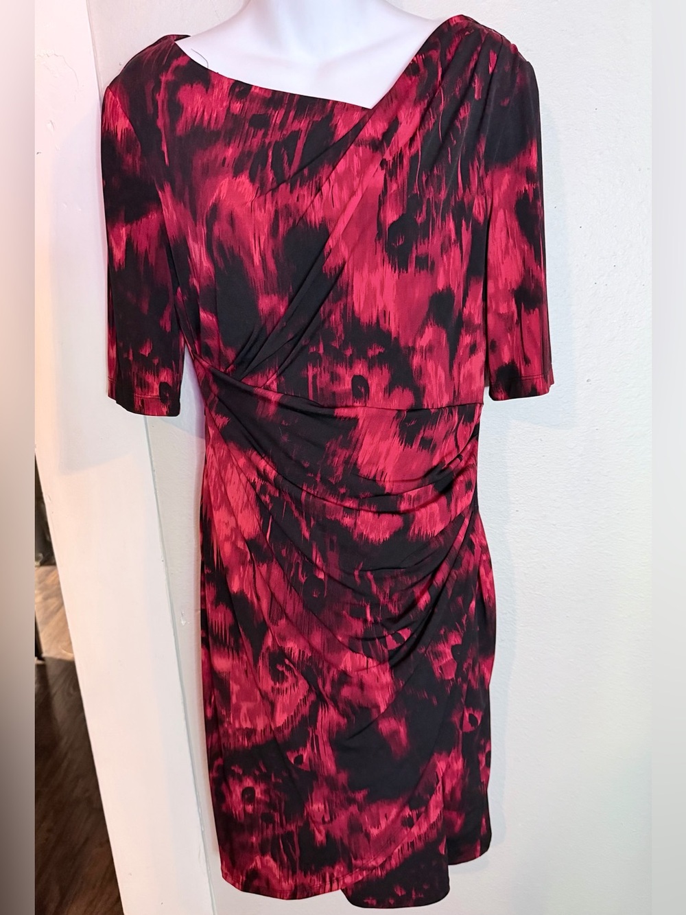 Connected Apparel Red Black Floral Print Dress Size 8